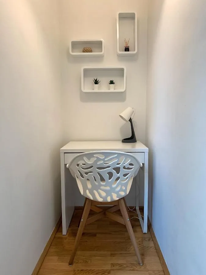 Luma Apartment Near Schoenbrunn With Parking Wiedeń Austria