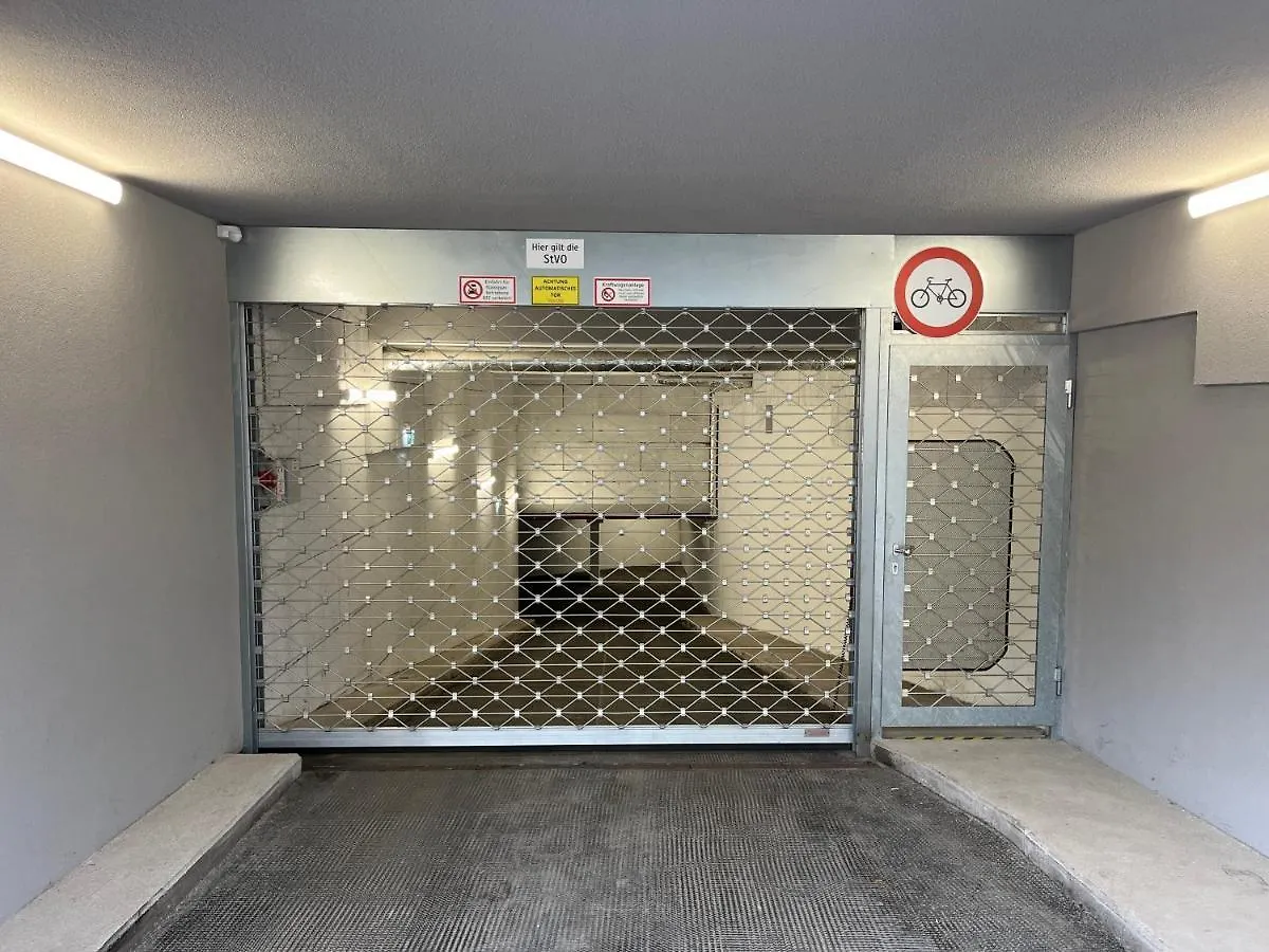 Luma Apartment Near Schoenbrunn With Parking Vienna 0*,